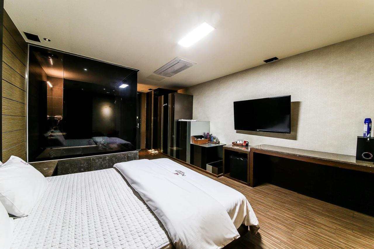 Gyeongju Arrietty Motel Exteriér fotografie