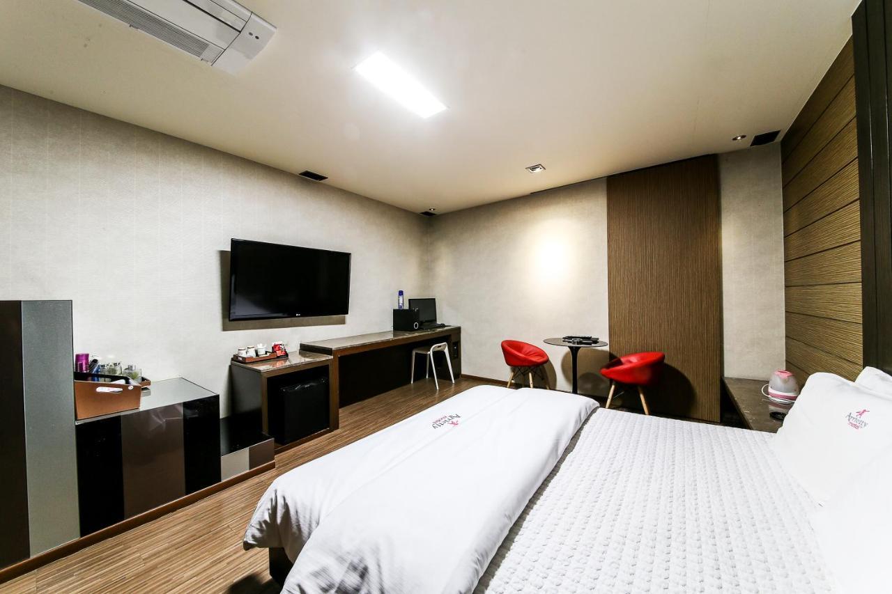 Gyeongju Arrietty Motel Exteriér fotografie