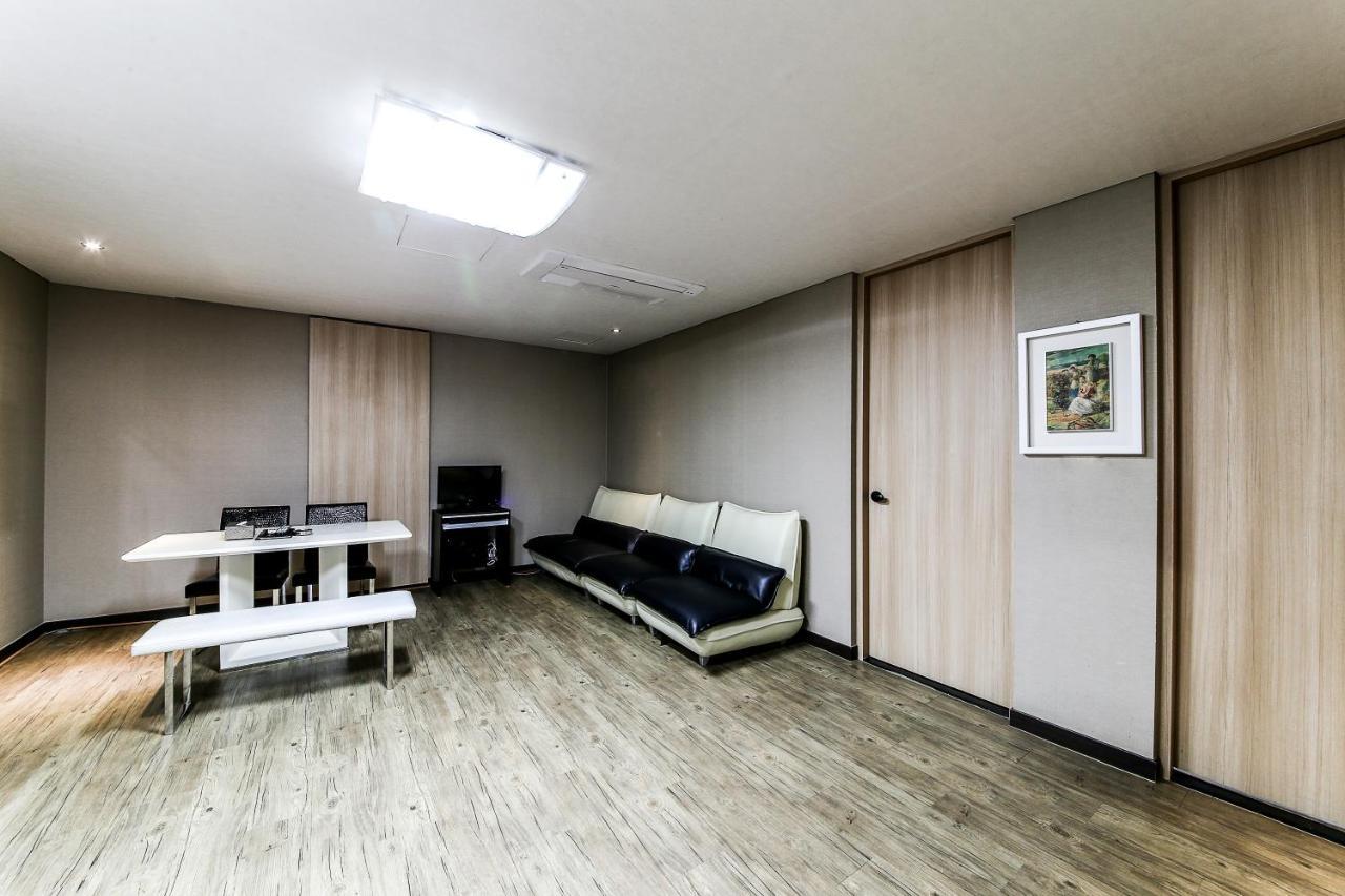 Gyeongju Arrietty Motel Exteriér fotografie