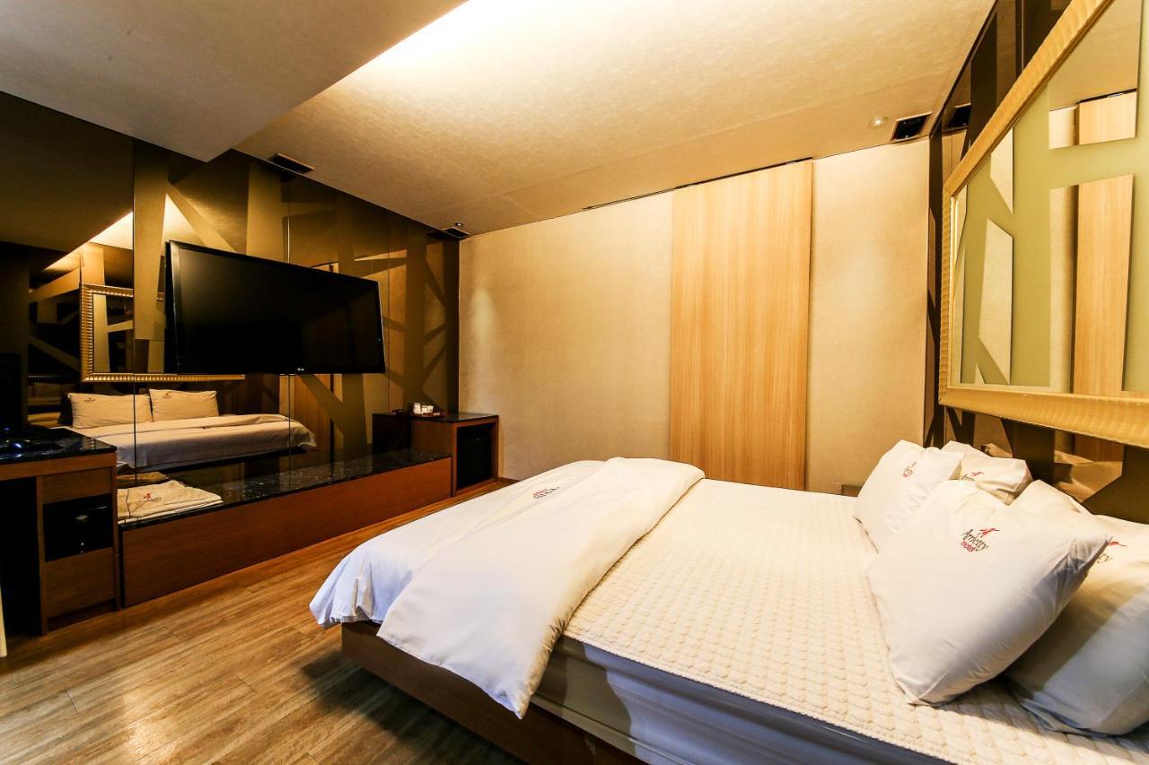 Gyeongju Arrietty Motel Exteriér fotografie