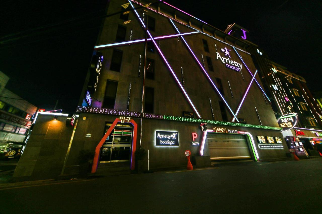 Gyeongju Arrietty Motel Exteriér fotografie